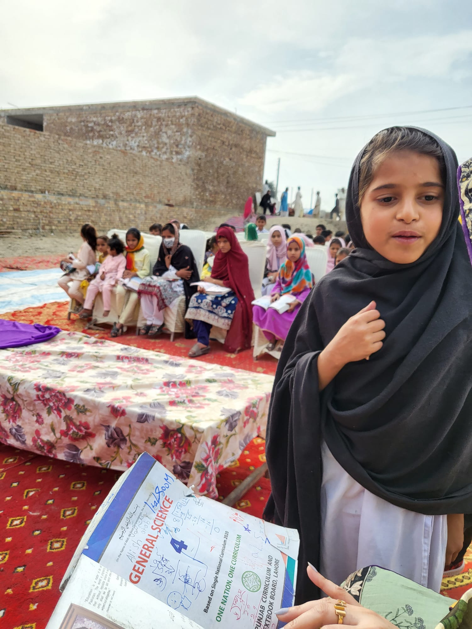 A little pakistani school girl